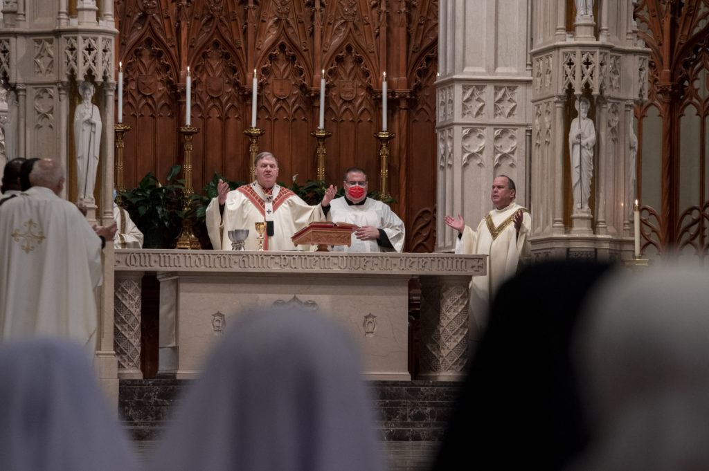 Religious women and men of the Archdiocese of Newark participate in the annual Consecrated Life Mass held on Feb. 5, 2022, at Newark's Cathedral Basilica of the Sacred Heart. In its 25th year, the Mass honors women and men committed to consecrated or religious life. (Photo: Archdiocese of Newark/Julio Eduardo Herrera)