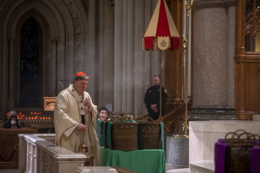 Cardinal Joseph W. Tobin, C.Ss.R., celebrated the Chrism Mass at the Cathedral Basilica of the Sacred Heart in Newark on April 11 with auxiliary bishops, priests, deacons, consecrated religious and lay faithful of the Archdiocese of Newark. (By Julio Eduardo for the Archdiocese of Newark).