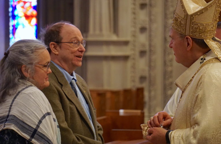 Uplifting Mass to commemorate 50th wedding anniversaries on May 15