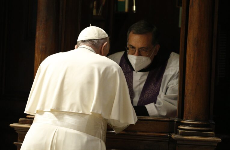 Pope to open Lenten prayer, penance service at Rome parish