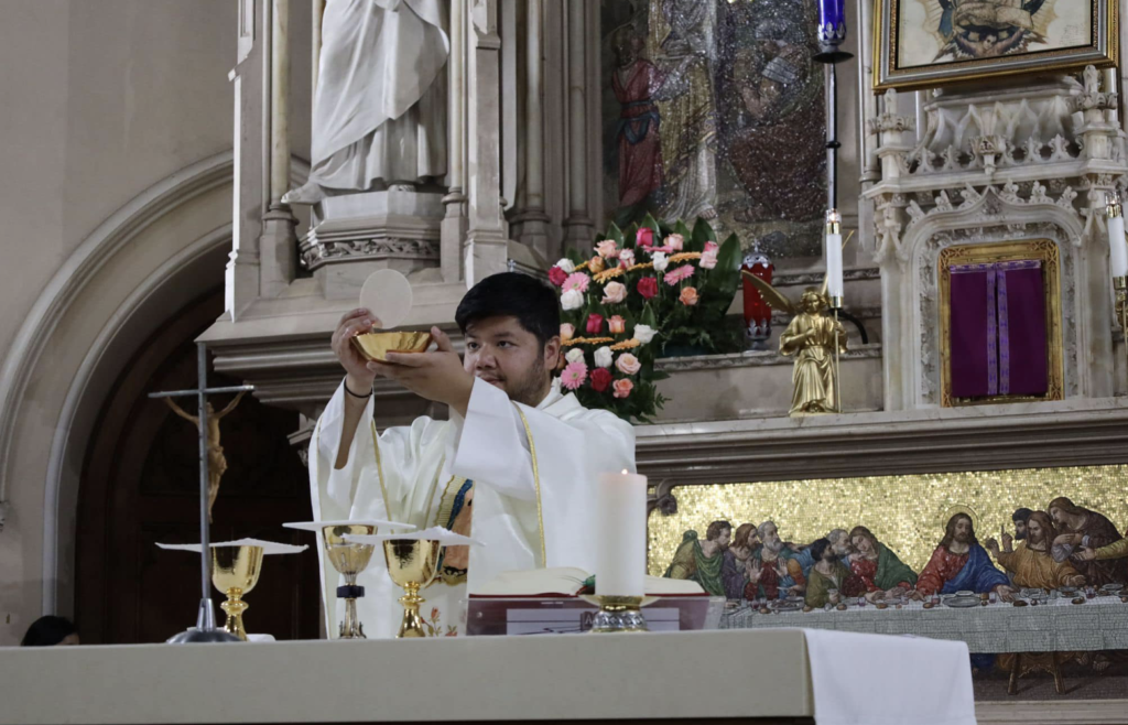 Faithful celebrate Our Lady of Guadalupe when she introduced herself to ...