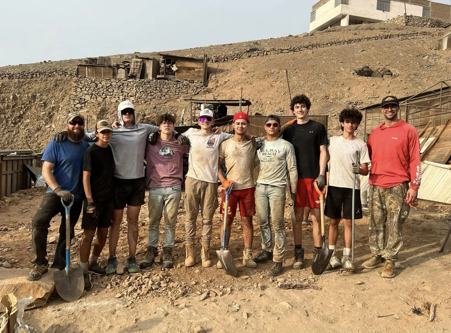 students-build-houses-in-peru-on-christian-brothers-immersion-trip