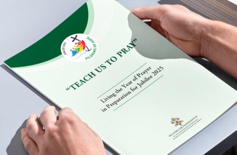 Vatican Year of Prayer resource available free online
