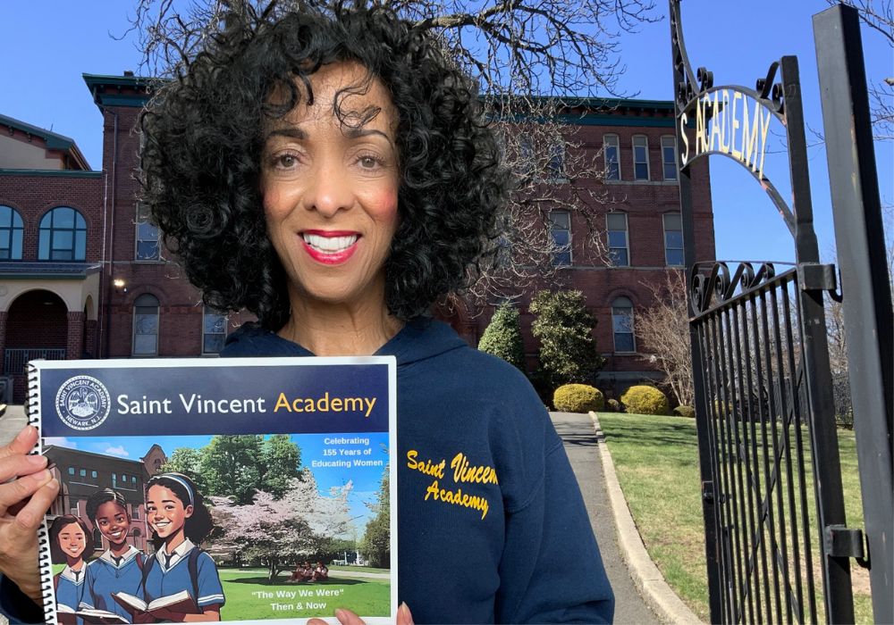 One Saint Vincent Academy alumna's passion for service inspires a remarkable graphic novel commemorating the school's 155th anniversary.
