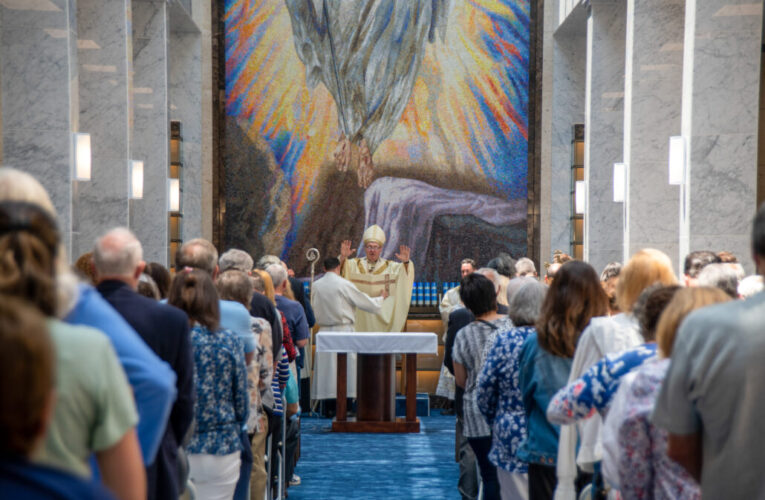 Masses honor our fallen heroes on Memorial Day
