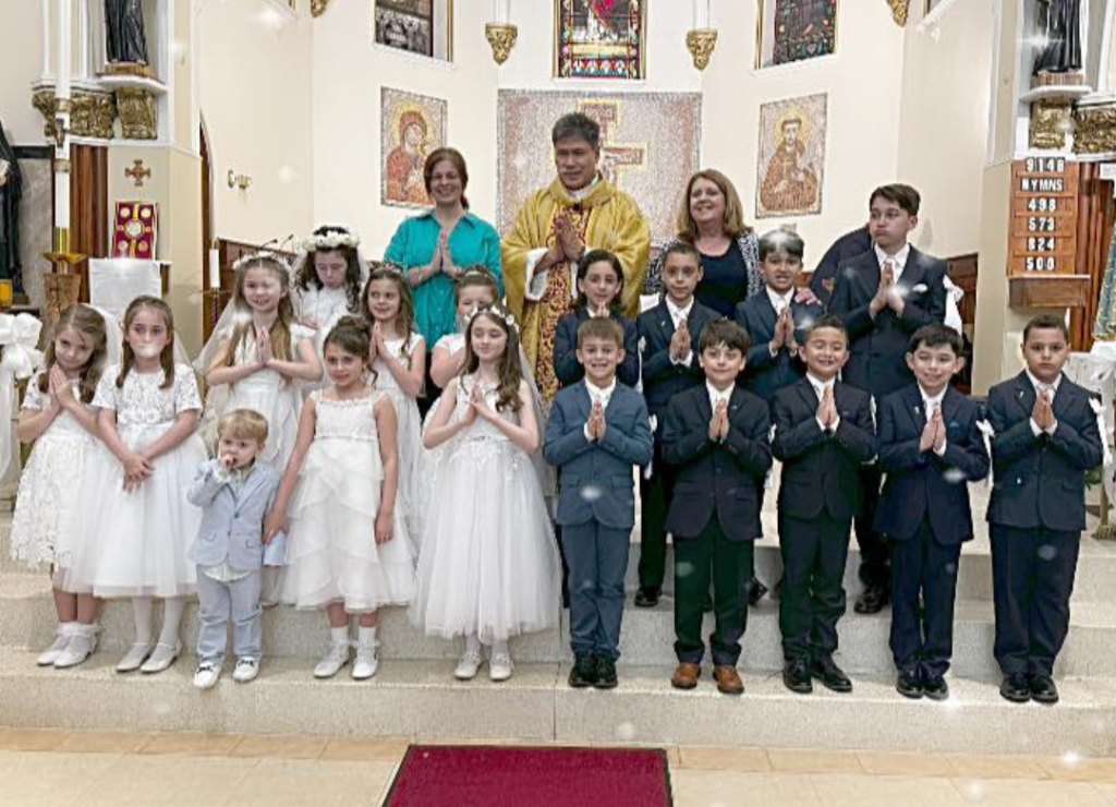 Young Catholics in Hudson County received the Sacrament of First Holy Communion.