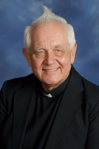 A headshot of Charles Urnick.