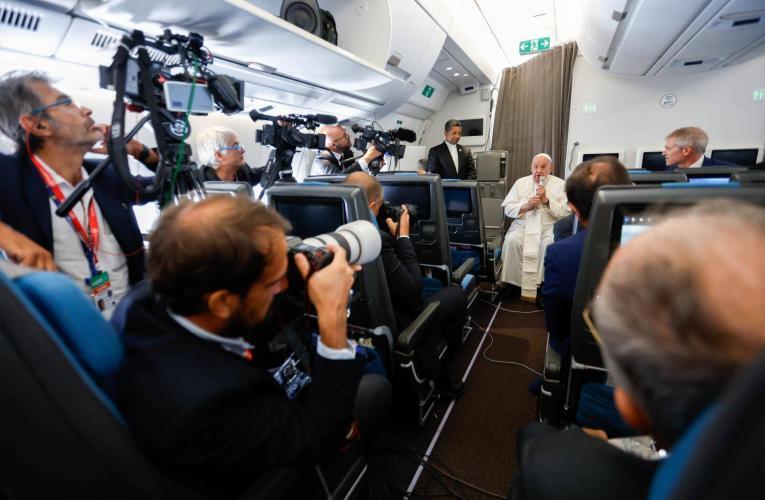 Both US presidential candidates espouse anti-life views, pope says