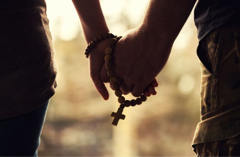 Praying to the Holy Spirit can help couples stay united, pope says