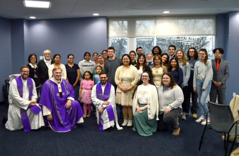 Cardinal Tobin visits ‘Kean Catholics’ community