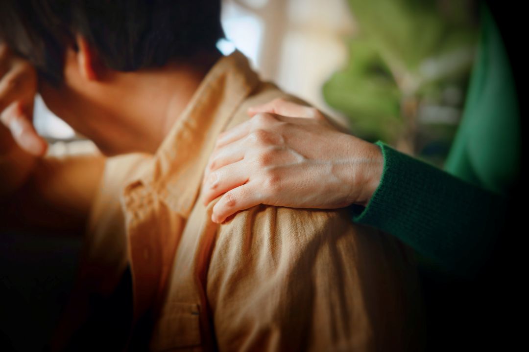 Offering support to a person who is upset