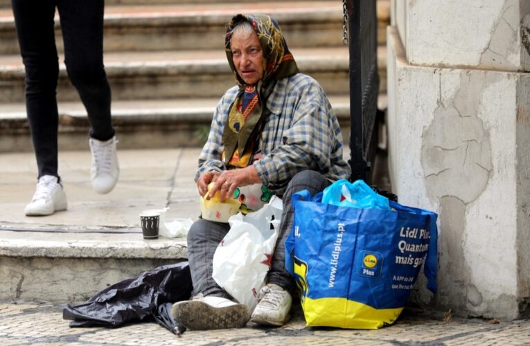 Love for the poor is hallmark of faith, pope says in first exhortation