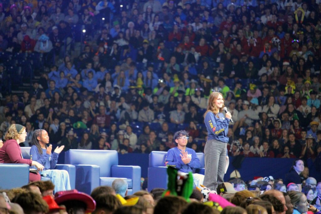 NCYC - Elise Wing asks the pope a question