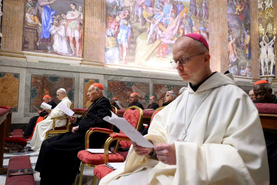 Bishop Varden at papal Lenten retreat