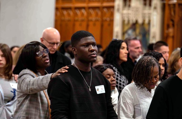 Hundreds from across archdiocese answer Call to Continuing Conversion