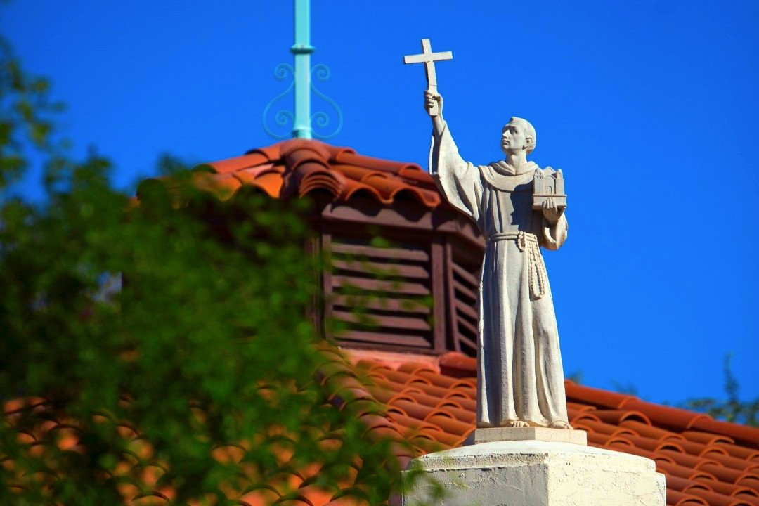 st francis statue at renewal center arizona