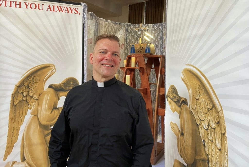 EMX8A - ST PETERS - FR AJ