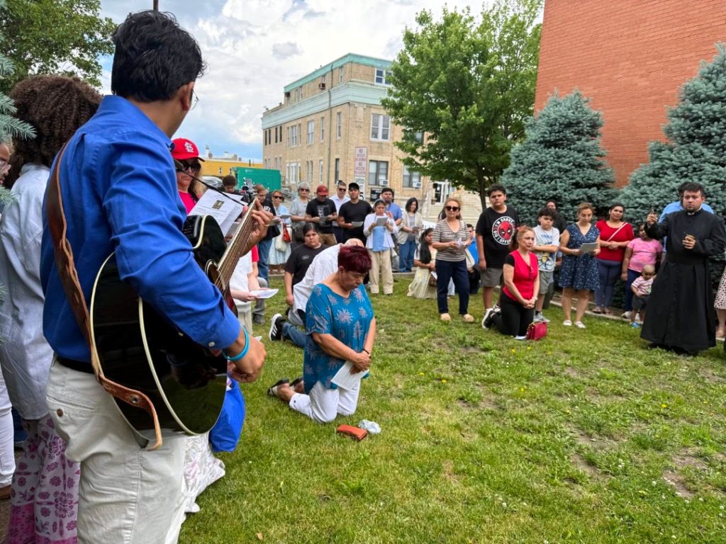 CC26- Outdoor Corpus Christi service at St Rocco St Brigid Church - UnionCity