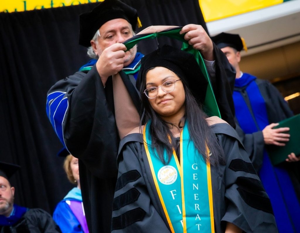 UG26 - Grad-FelicianUniversity-Rutherford3