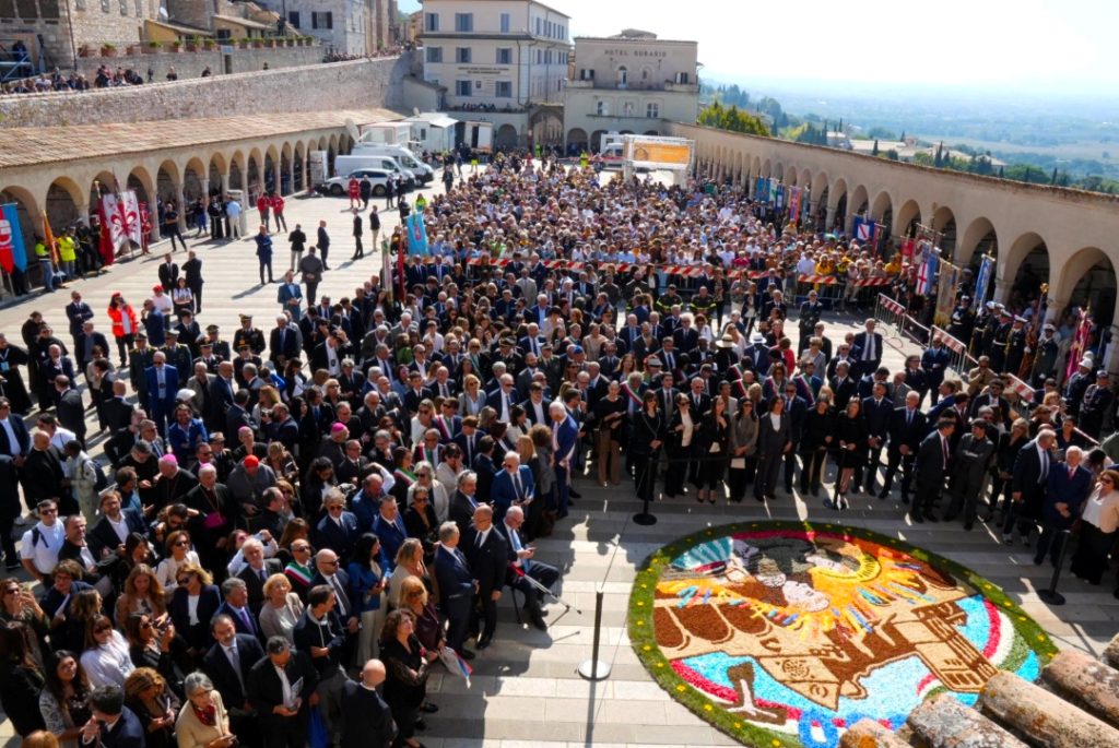 Assisi - Outdoor gathering
