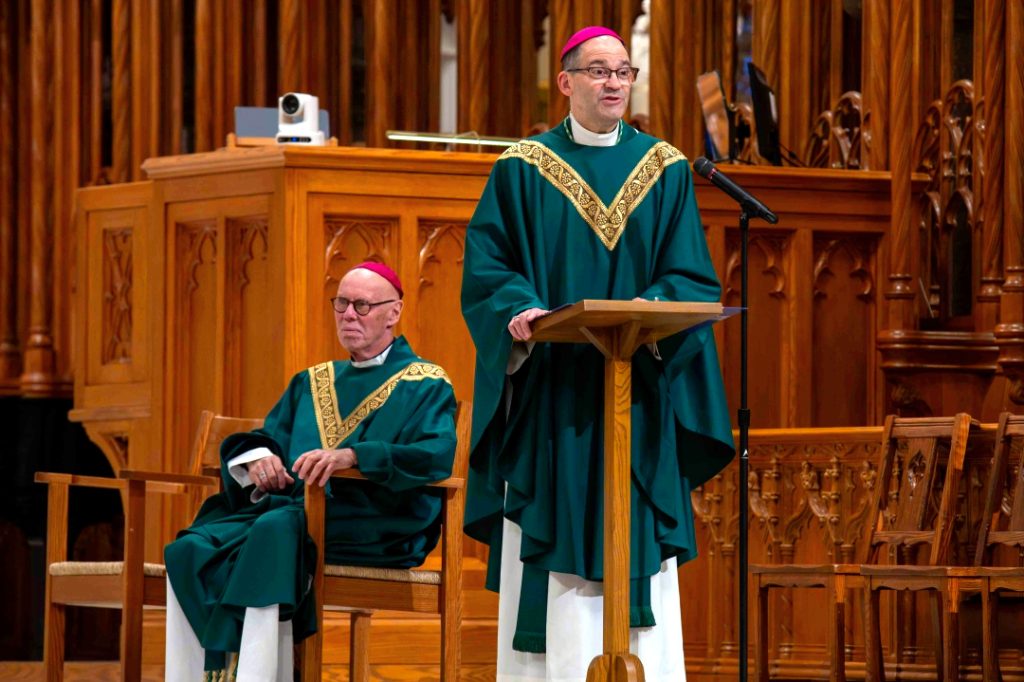 MHBS - Bishop Saporito addresses congregation