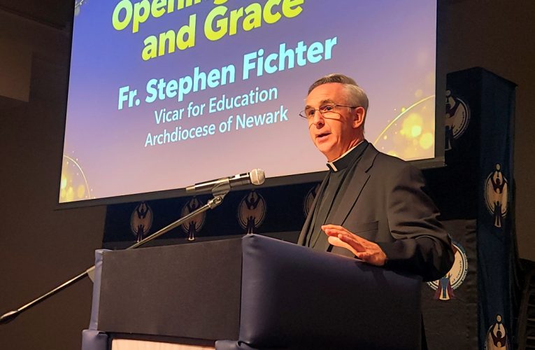 YMAD - Father Stephen Fichter addresses leaders